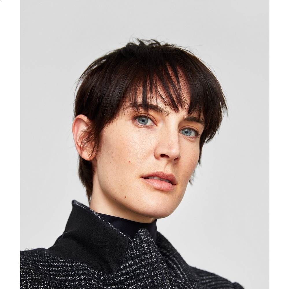 Statement coat - Picture 7 of 8